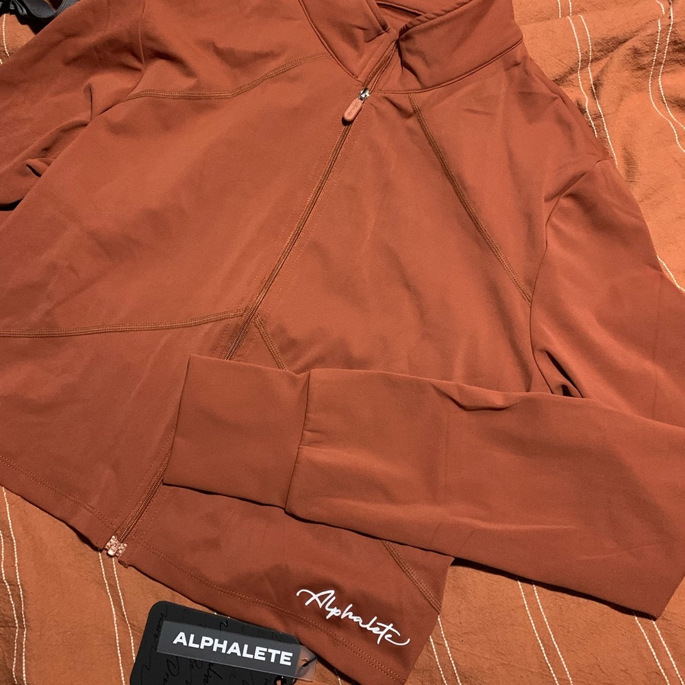 Alphalete Pulse Jack Brand New XL